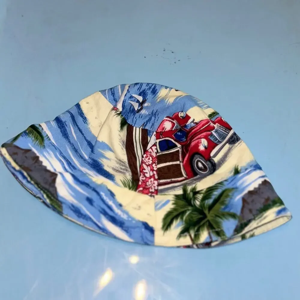UV Skinz baby toddler reversible hat  Small and reversible size M hat